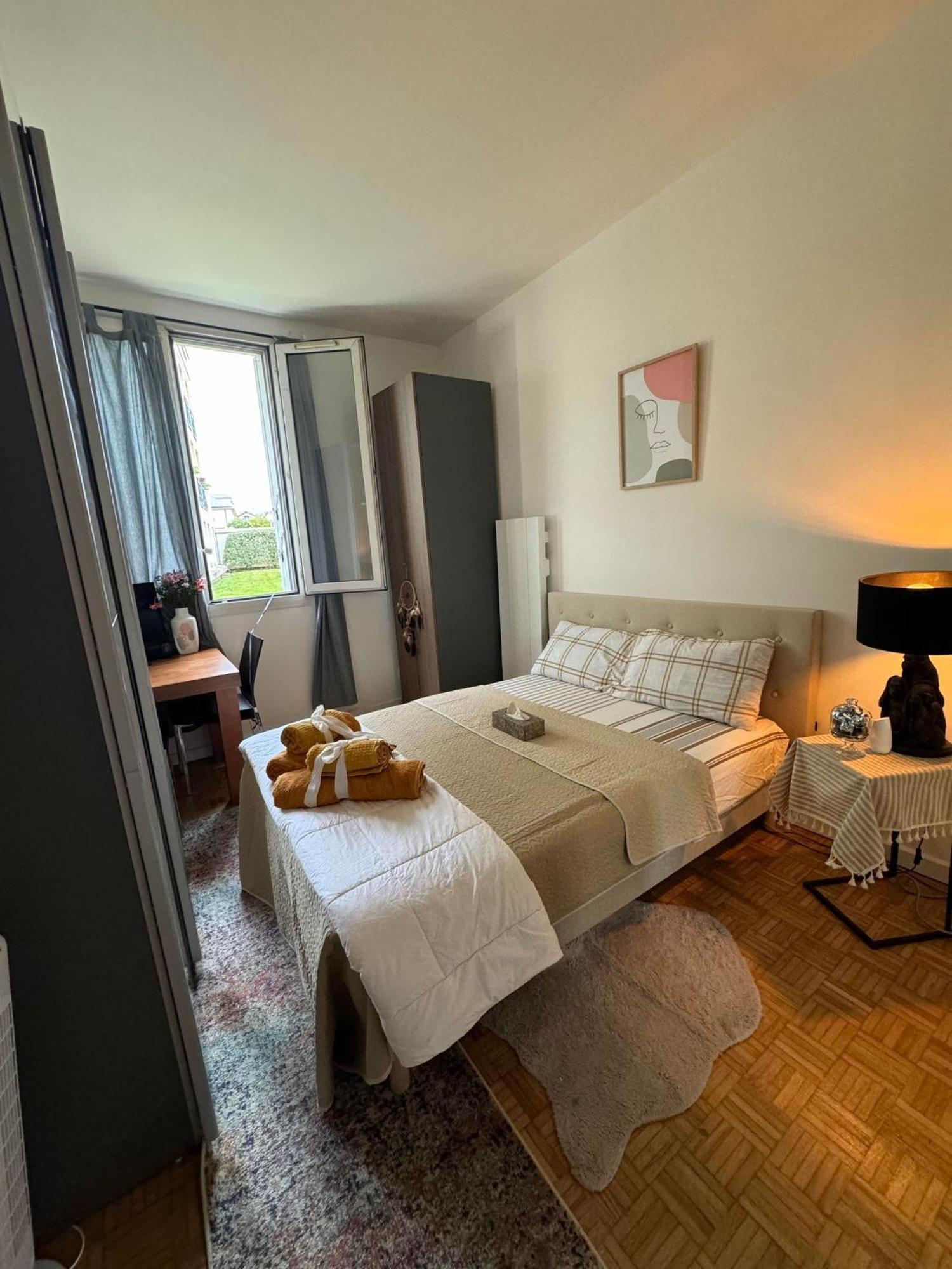Near Castle Of Versailles Cozy Room With Breakfast And Parking Exteriér fotografie